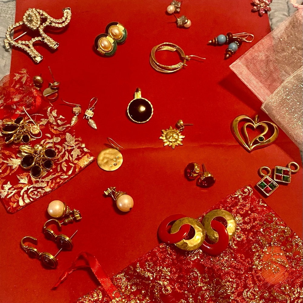 costume jewelry